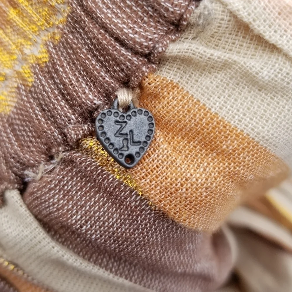 NWOT Z&L high-low warm tone striped skirt with metallic threading medium - Picture 8 of 8